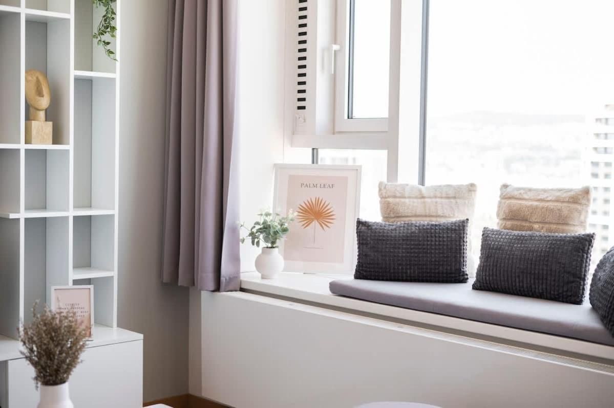 Luxury 1Bdrm On The 28Th Floor Apartment Bratislava Exterior foto