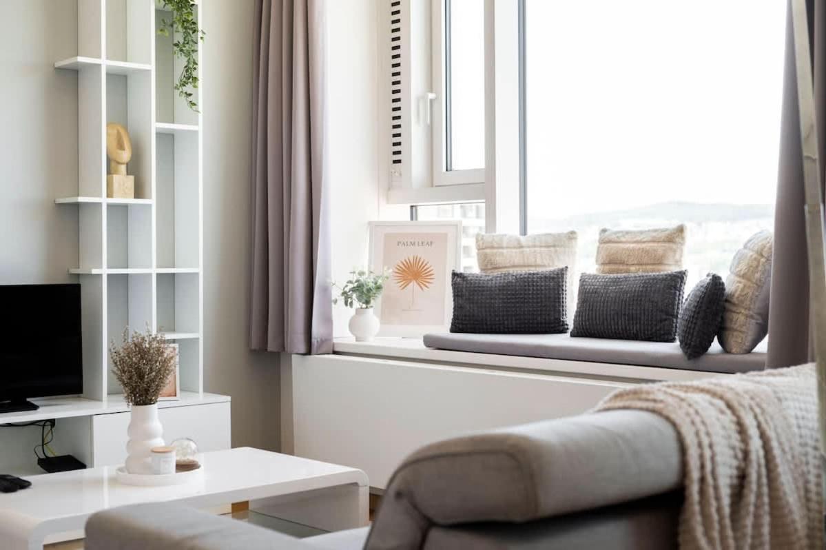 Luxury 1Bdrm On The 28Th Floor Apartment Bratislava Exterior foto