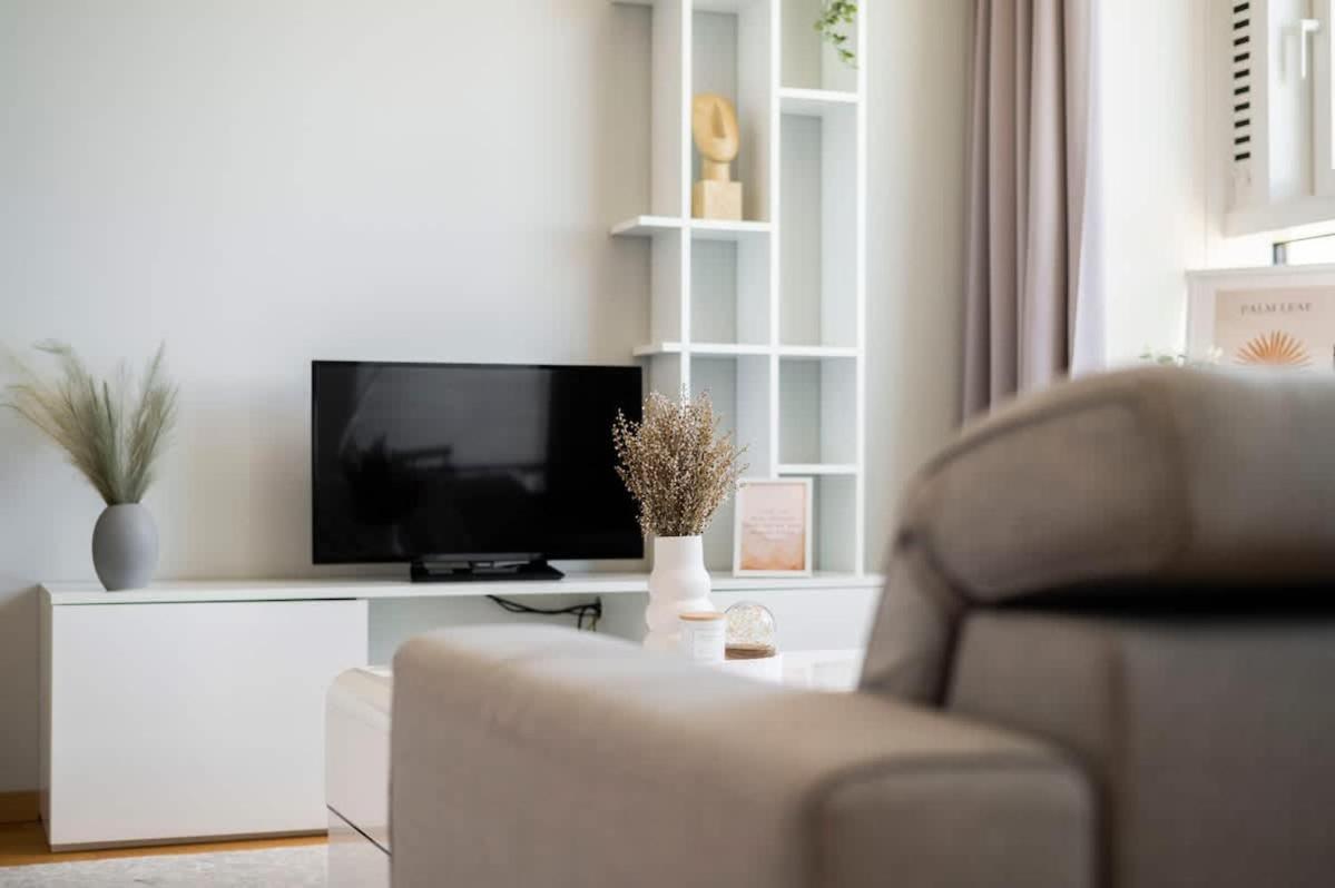 Luxury 1Bdrm On The 28Th Floor Apartment Bratislava Exterior foto